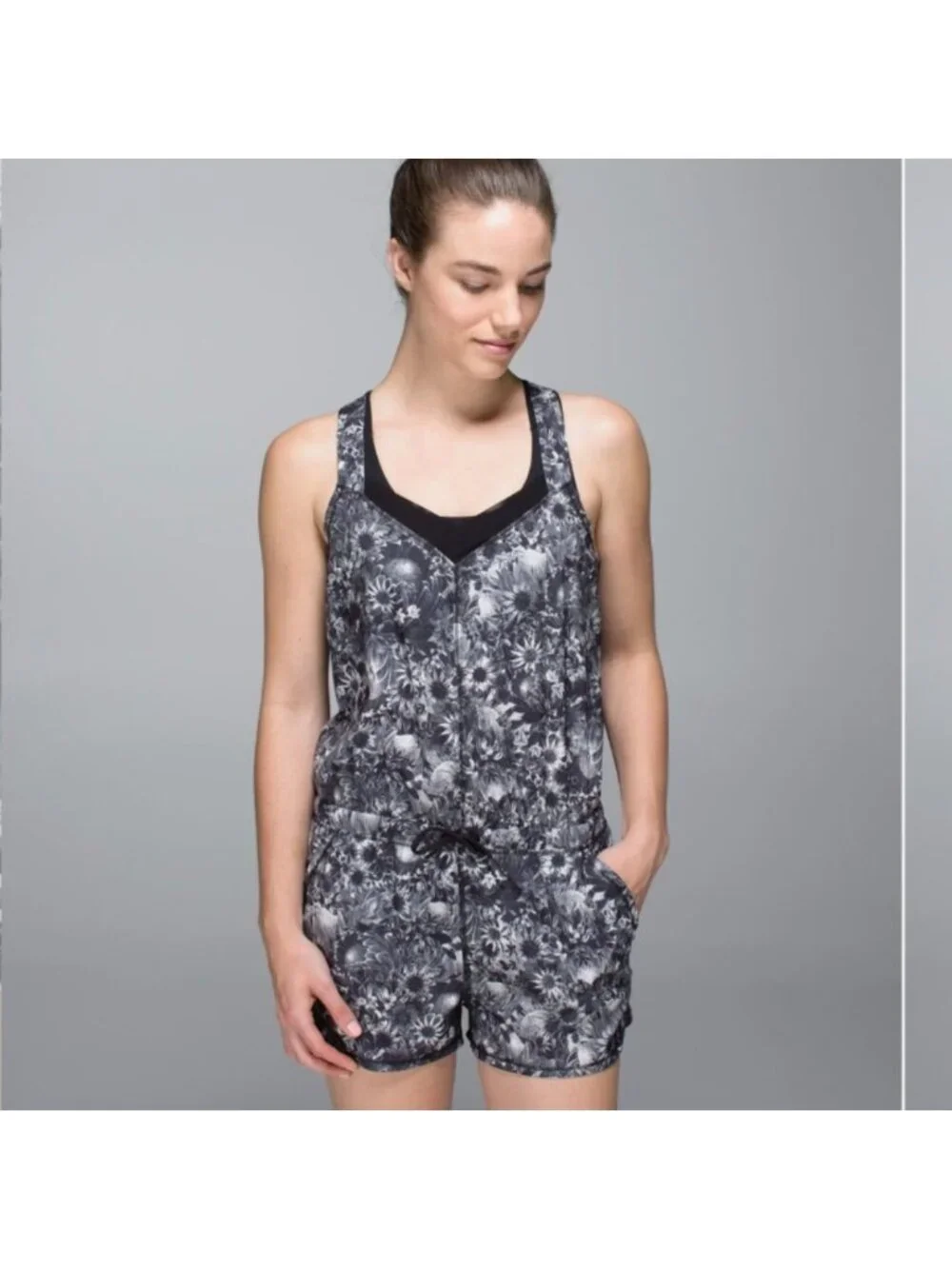 Lululemon The Runsie Flowabunga Black Angel Wing / Black